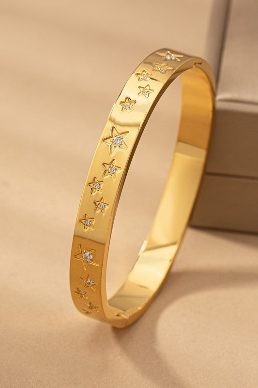 Waterproof stainless  engraved star hinge bangle