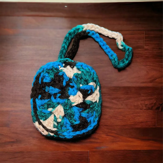 Handcrafted Crochet Airpod Case - Teal & Black